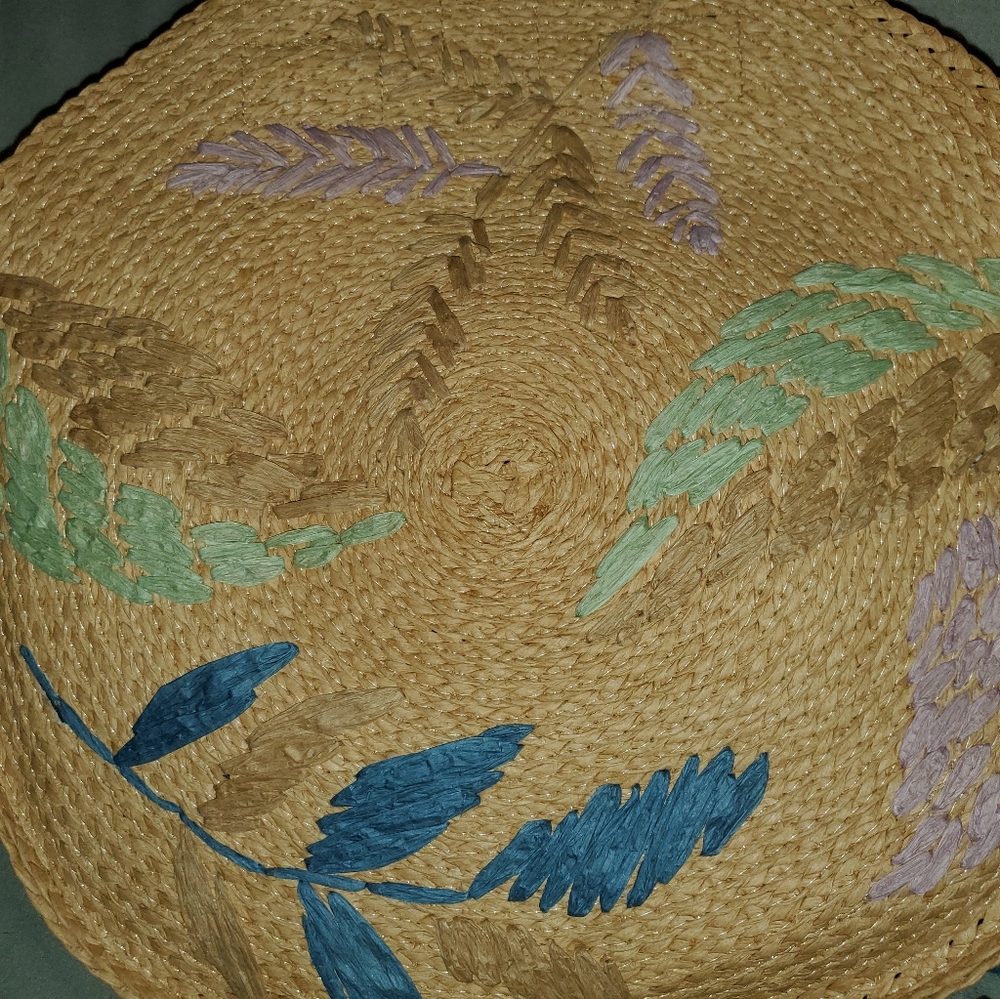 Great Straw Totes for Spring and Summer.